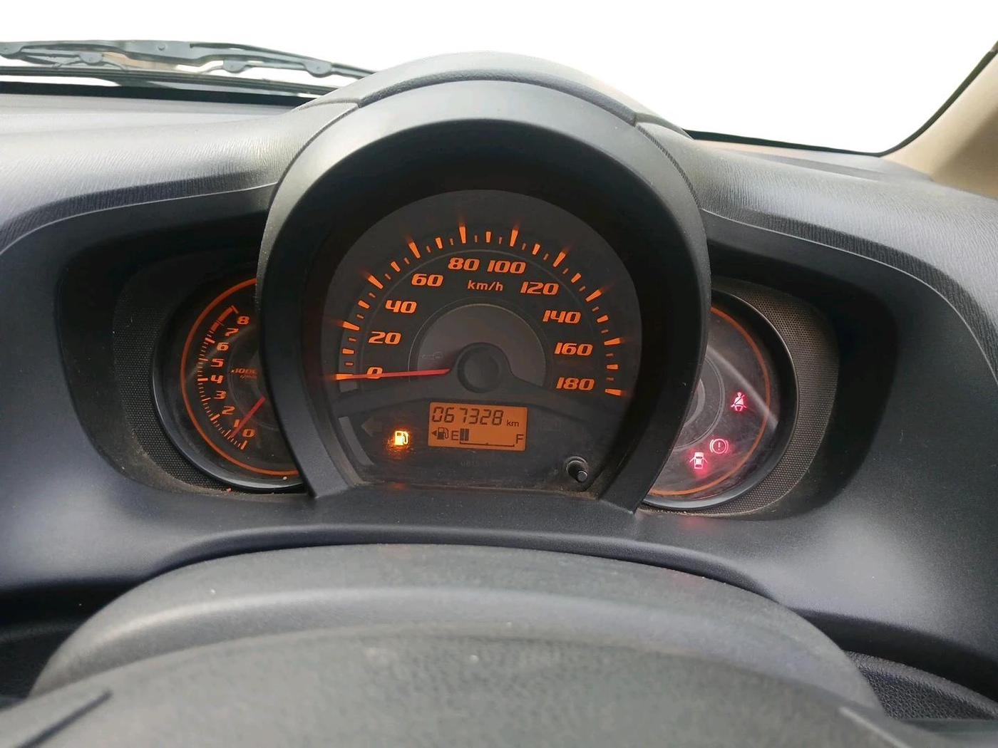 2014 Honda Amaze 1.2L I-VTEC S, Petrol, Manual, 67,328 km, interior