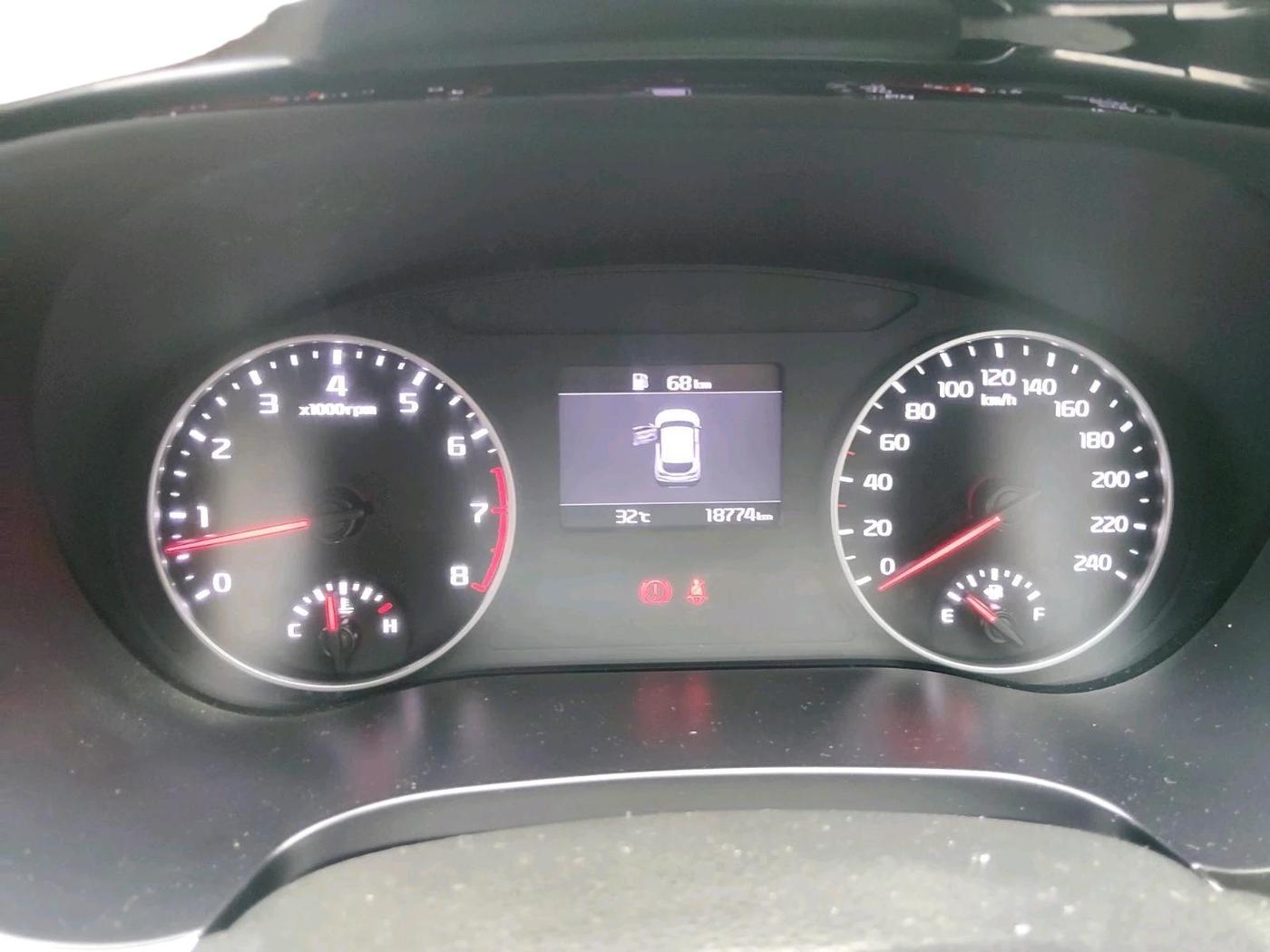 2021 KIA SELTOS HTK PLUS 1.5, Petrol, Manual, 18,774 km, interior