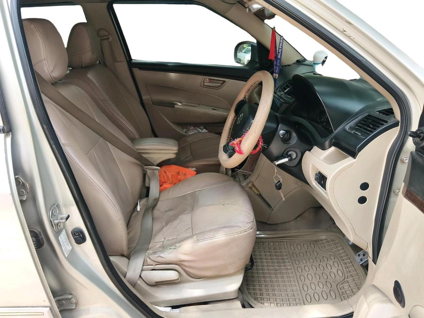2015 Maruti Swift Dzire LXI (O), CNG, Manual, 1,37,542 km, interior