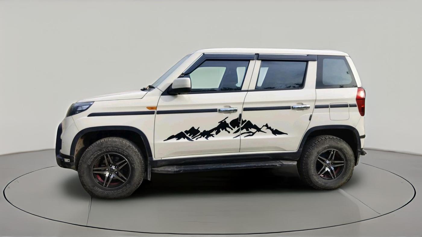 2023 Mahindra BOLERO NEO N 8, Diesel, Manual, 49,709 km, exterior