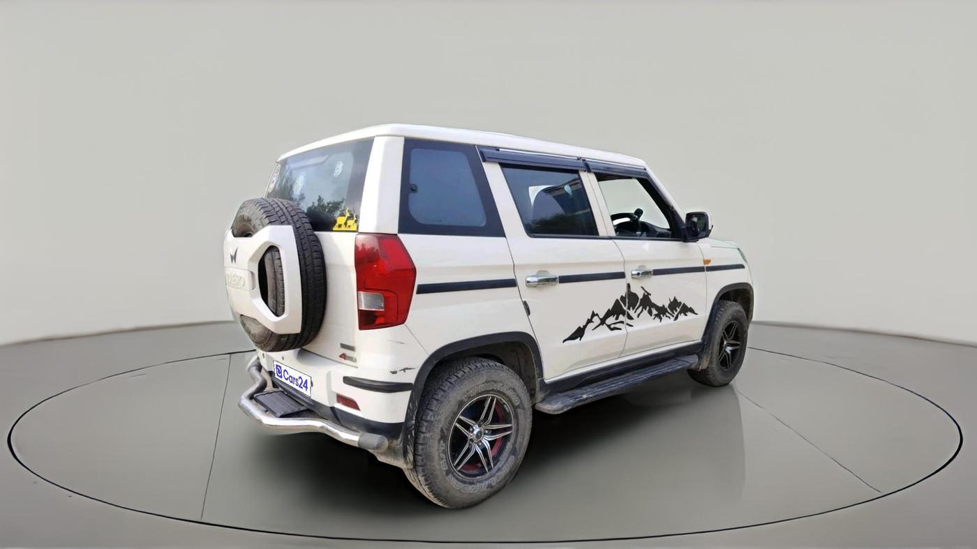 2023 Mahindra BOLERO NEO N 8, Diesel, Manual, 49,709 km, exterior
