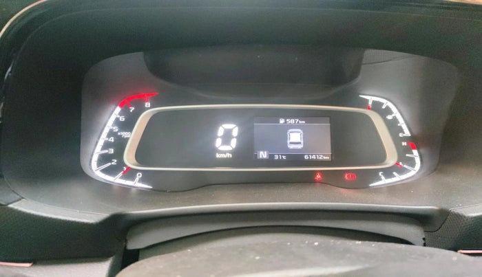 2022 KIA SONET HTK PLUS 1.0 IMT, Petrol, Manual, 61,412 km, interior