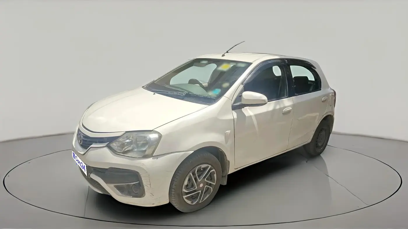 2016 Toyota Etios Liva GD, Diesel, Manual, 1,04,588 km, exterior