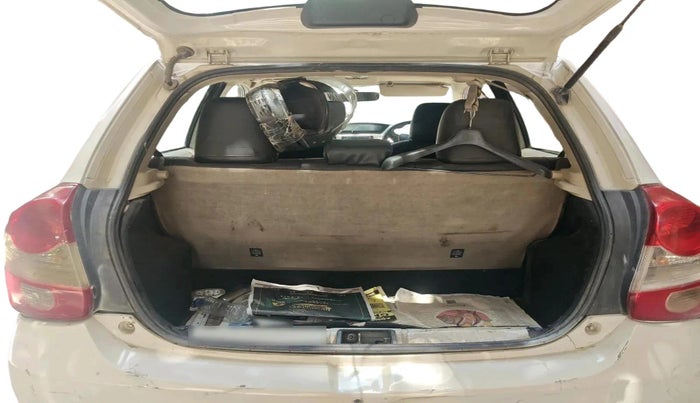 2016 Toyota Etios Liva GD, Diesel, Manual, 1,04,588 km, exterior