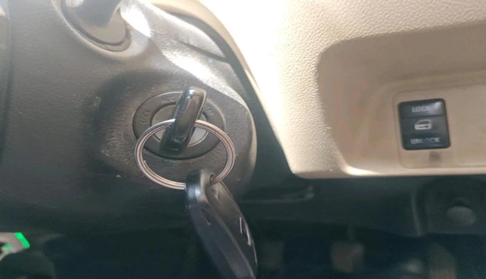 2016 Toyota Etios Liva GD, Diesel, Manual, 1,04,588 km, interior