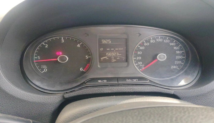 2017 Volkswagen Ameo COMFORTLINE 1.5L, Diesel, Manual, 1,56,923 km, interior