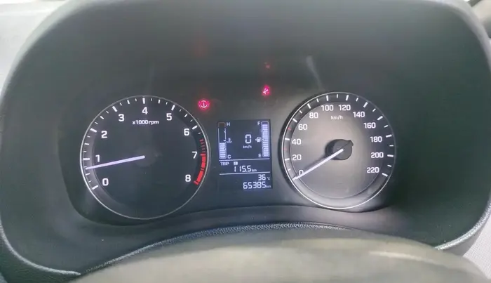 2016 Hyundai Creta SX PLUS 1.6 PETROL, Petrol, Manual, 65,385 km, interior