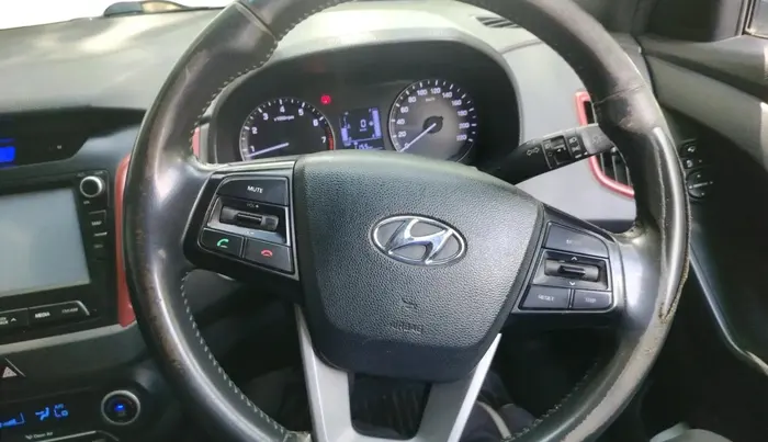 2016 Hyundai Creta SX PLUS 1.6 PETROL, Petrol, Manual, 65,385 km, interior