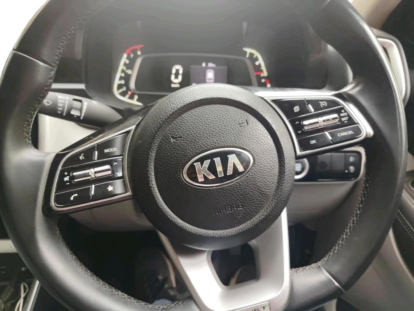 2021 KIA SONET HTX 1.0 IMT, Petrol, Manual, 29,805 km, interior