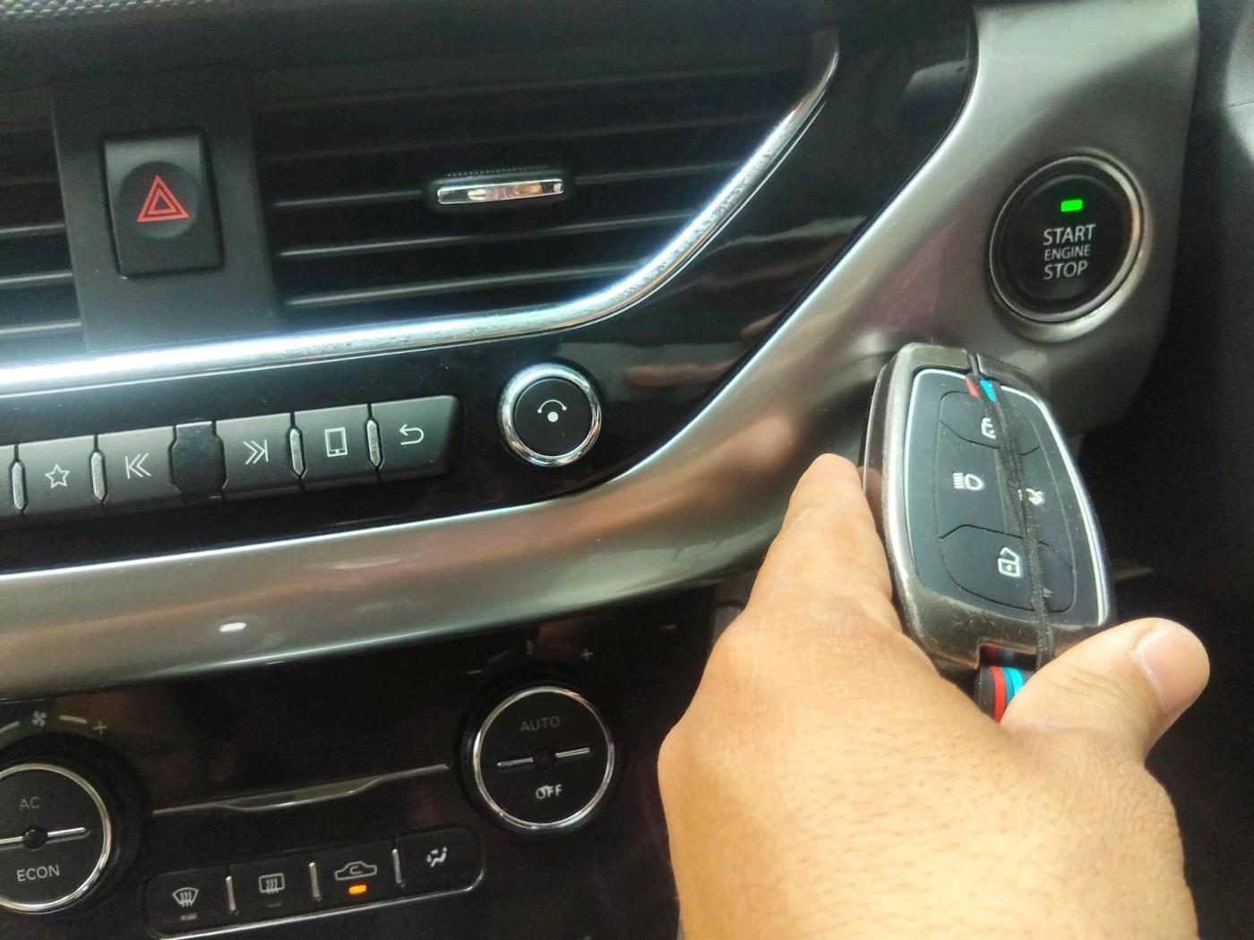 2018 Tata NEXON XZA PLUS PETROL, Petrol, Automatic, 82,804 km, interior
