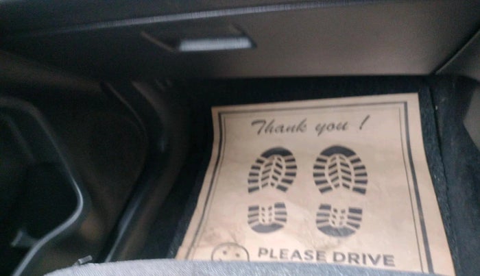 2016 Maruti Vitara Brezza VDI (O), Diesel, Manual, 1,15,718 km, interior