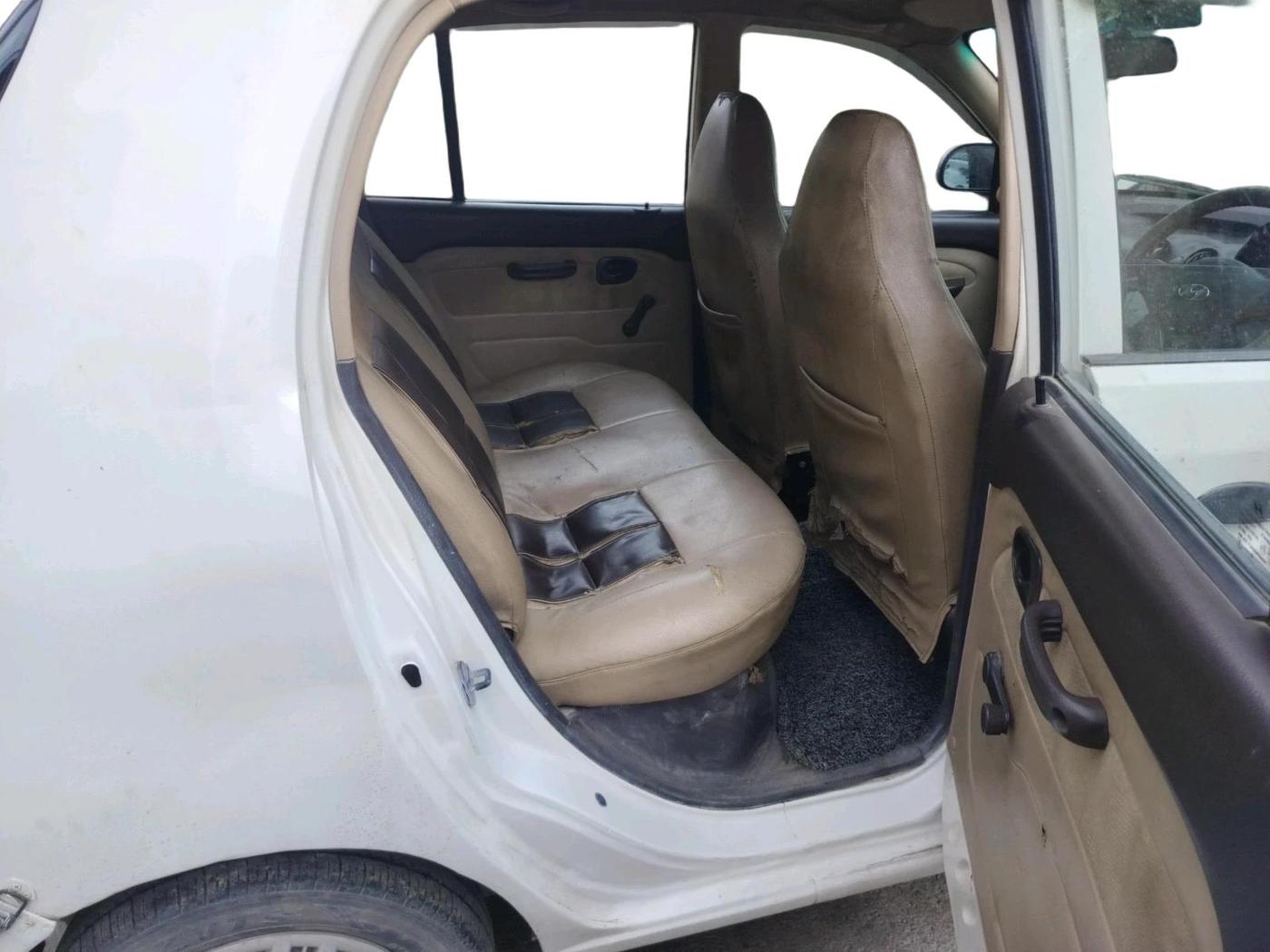 2014 Hyundai Santro Xing GLS, CNG, Manual, 1,20,248 km, interior