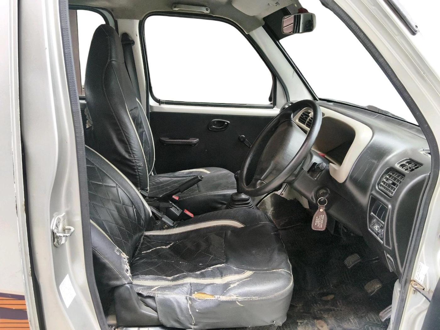 2018 Maruti Eeco 5 STR WITH A/C+HTR, CNG, Manual, 1,41,811 km, interior