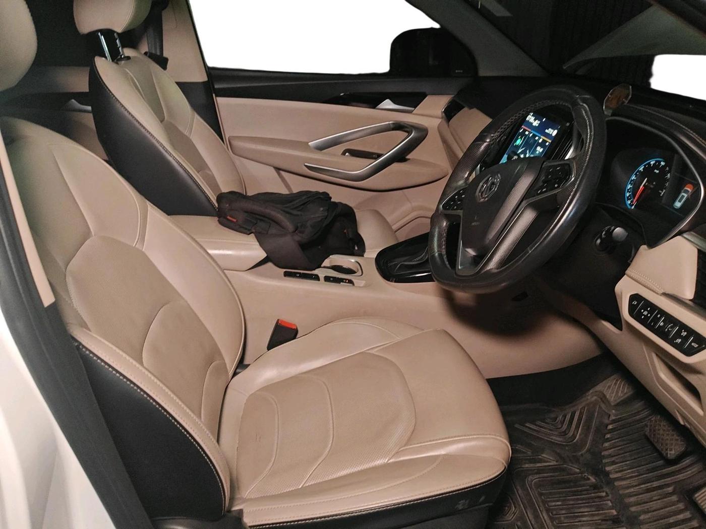 2021 MG HECTOR SHARP 1.5 DCT PETROL, Petrol, Automatic, 29,326 km, interior
