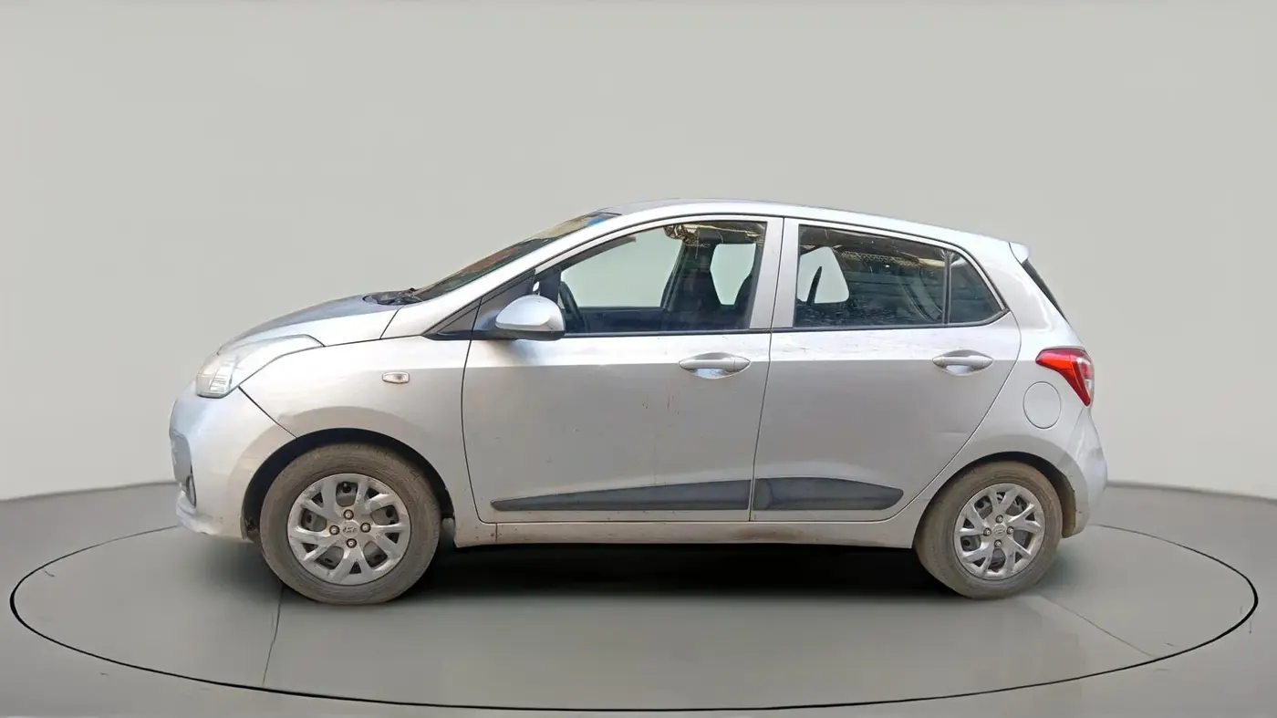 2017 Hyundai Grand i10 MAGNA 1.2 KAPPA VTVT, CNG, Manual, 75,287 km, exterior
