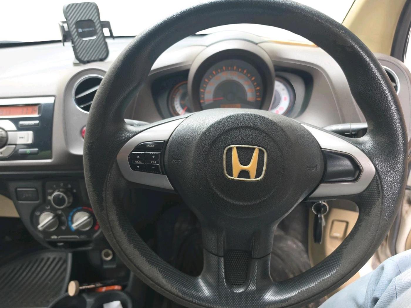 2012 Honda Brio S MT, Petrol, Manual, 67,333 km, interior