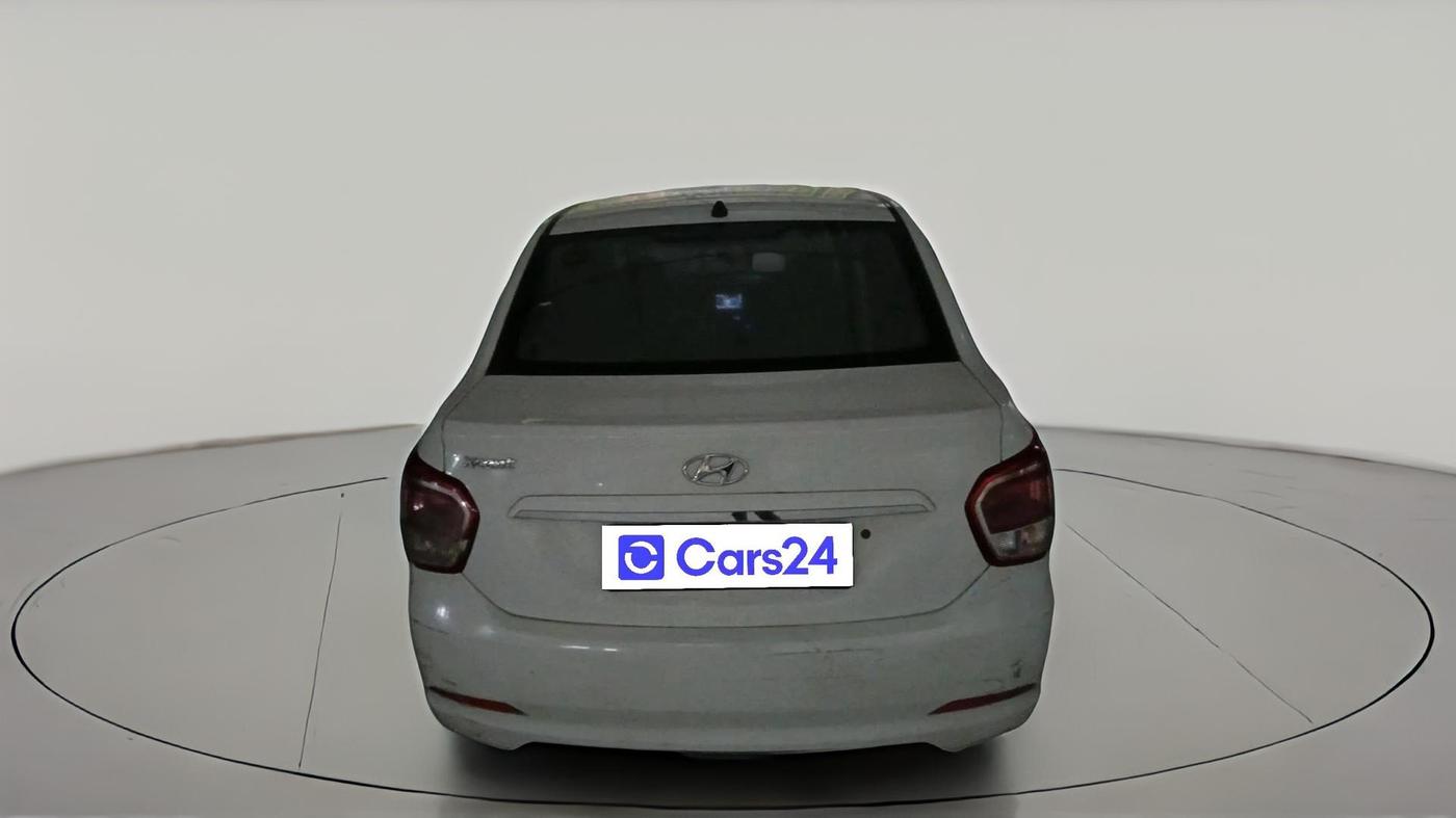 2015 Hyundai Xcent BASE 1.2, CNG, Manual, 1,58,147 km, exterior