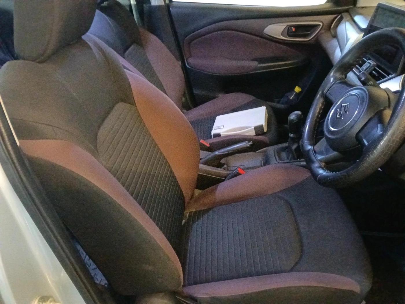 2023 Maruti FRONX SIGMA 1.2 MT, Petrol, Manual, 20,532 km, interior