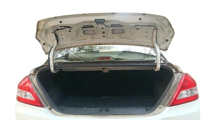 2015 Maruti Swift Dzire VXI, Petrol, Manual, 63,106 km, exterior