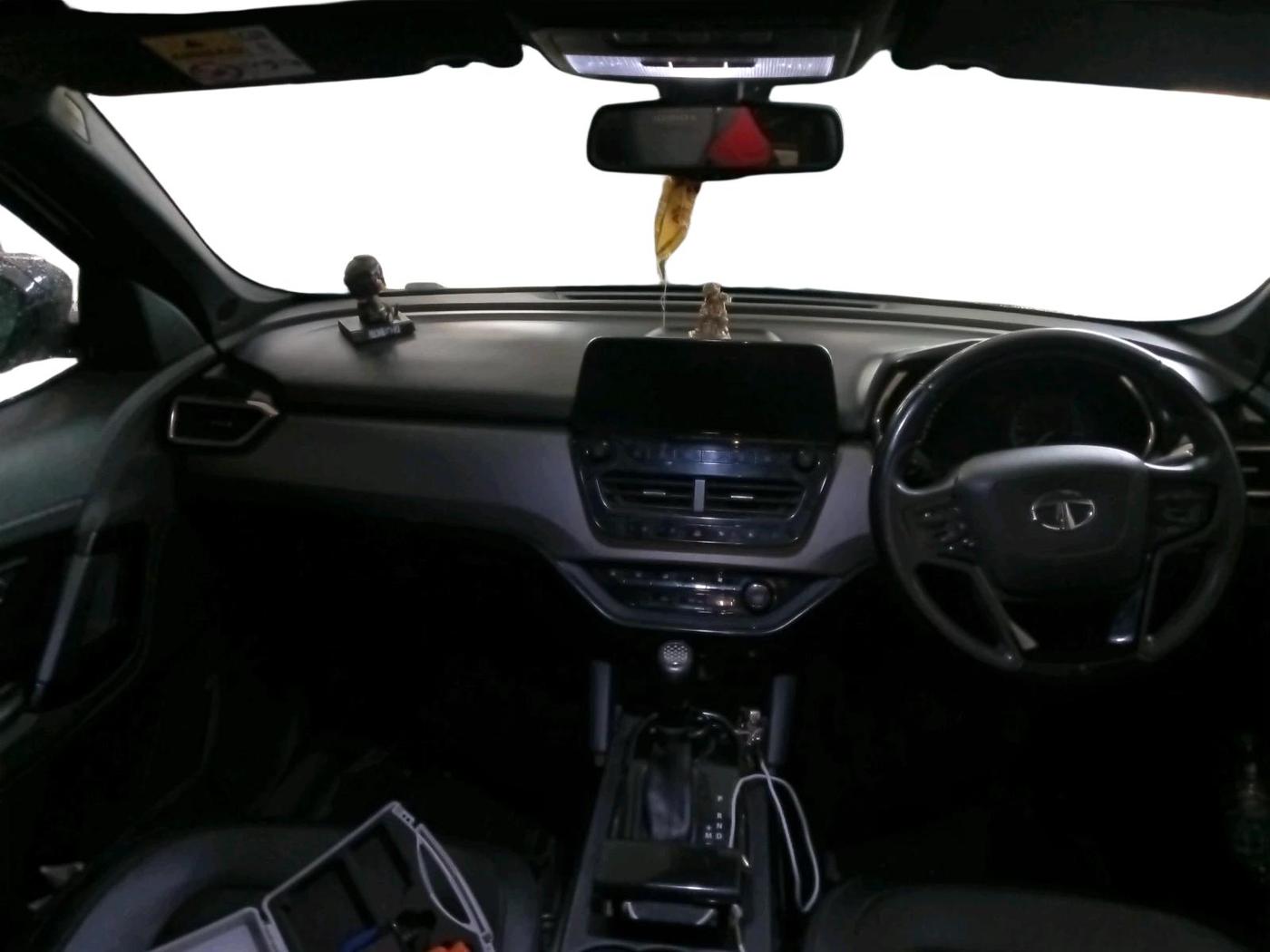 2021 Tata Harrier XZA PLUS 2.0L DARK EDITION, Diesel, Automatic, 63,540 km, interior