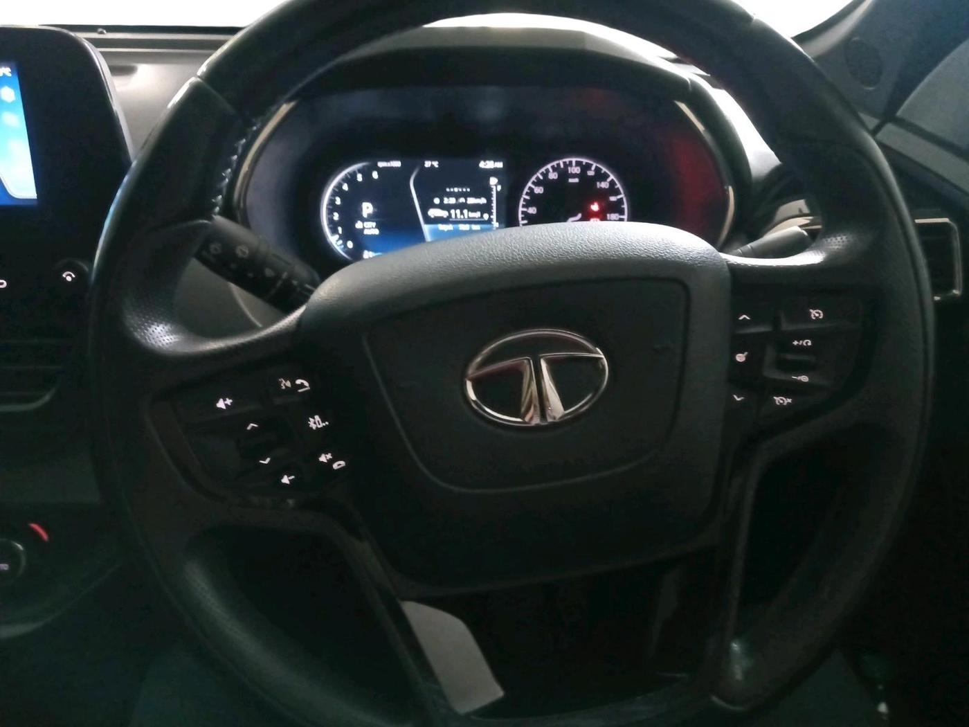2021 Tata Harrier XZA PLUS 2.0L DARK EDITION, Diesel, Automatic, 63,540 km, interior