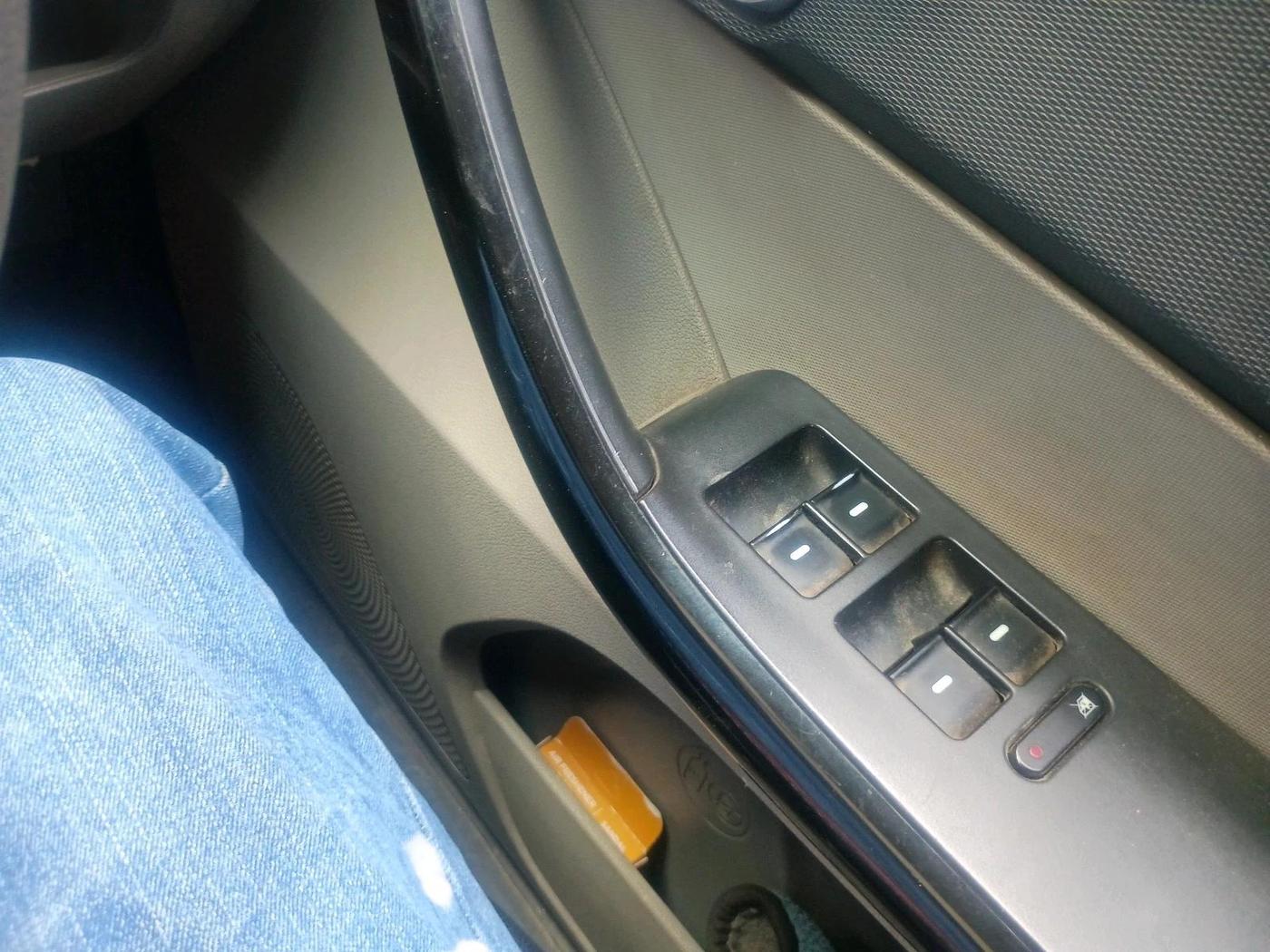 2016 Tata Tiago XZ PETROL, Petrol, Manual, 1,04,512 km, interior