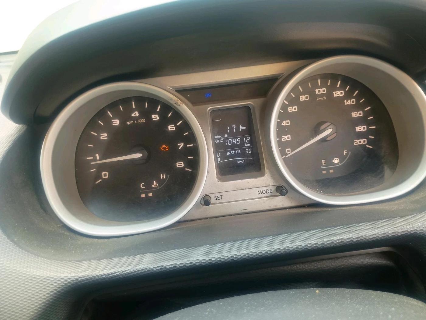 2016 Tata Tiago XZ PETROL, Petrol, Manual, 1,04,512 km, interior