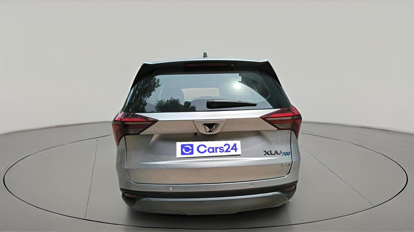 2022 Mahindra XUV700 AX 3 P AT 5 STR, Petrol, Automatic, 78,069 km, exterior