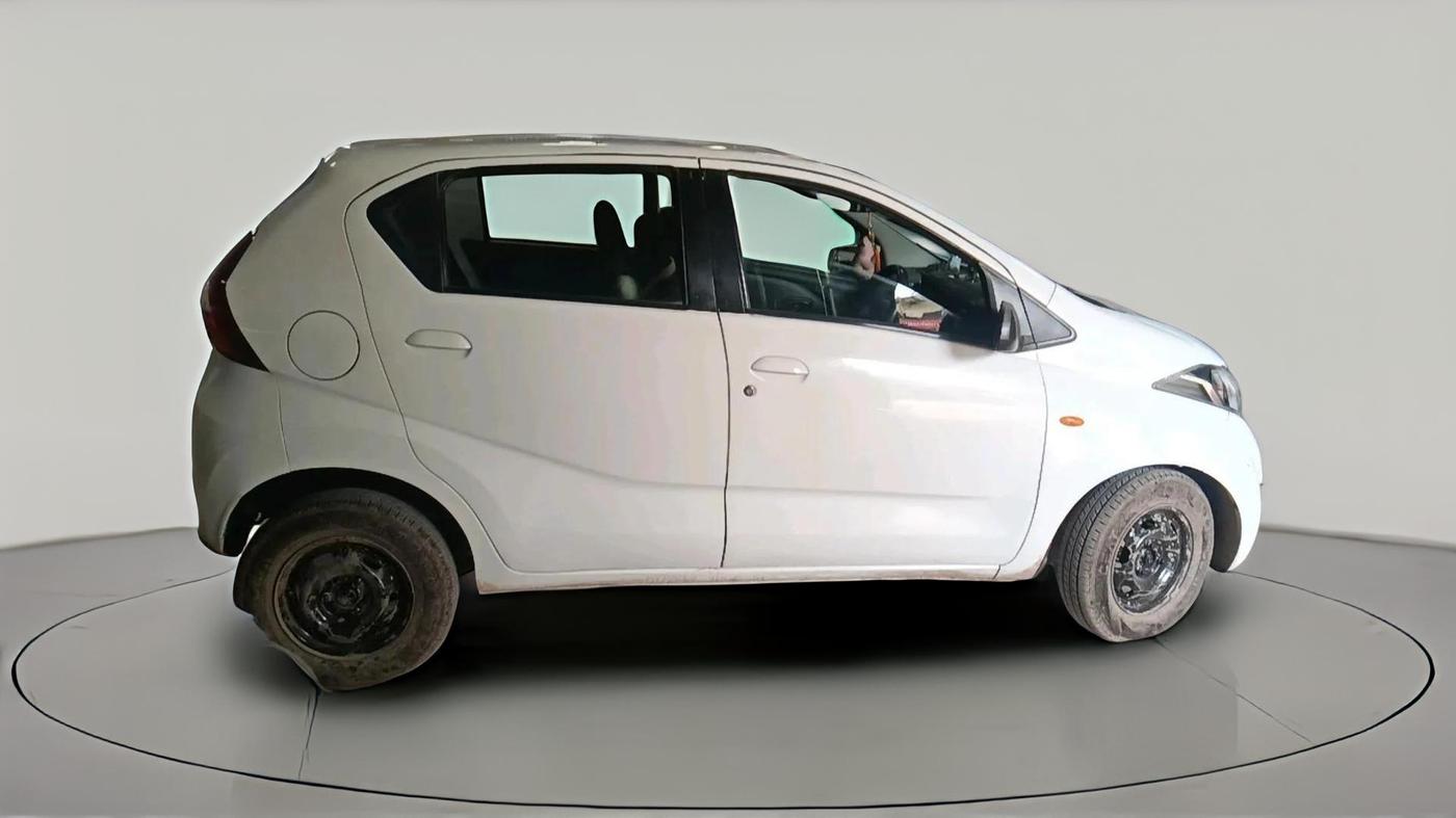 2017 Datsun Redi Go S 1.0, CNG, Manual, 1,02,843 km, exterior