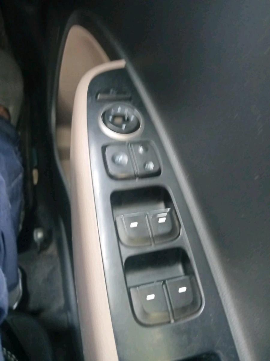 2018 Hyundai Grand i10 ASTA 1.2 KAPPA VTVT, CNG, Manual, 85,990 km, interior