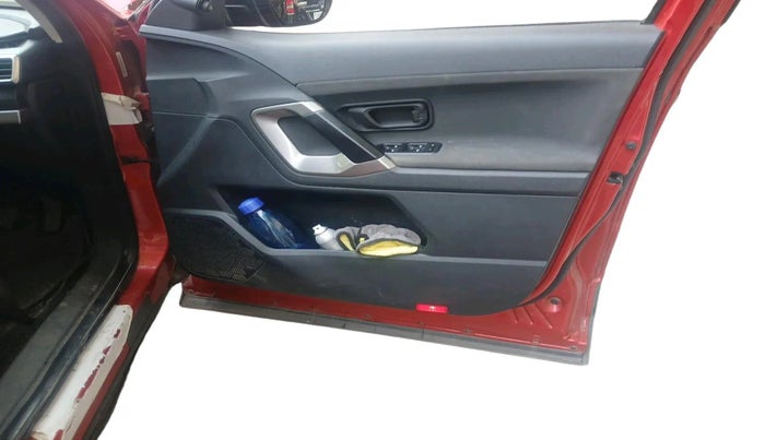 2020 Tata Harrier XMA 2.0L KRYOTEC, Diesel, Automatic, 46,990 km, interior