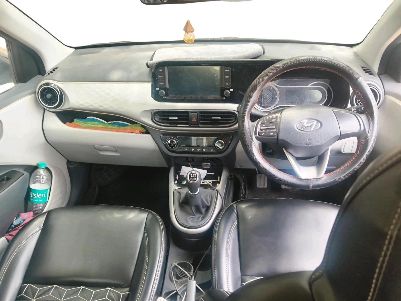 2022 Hyundai GRAND I10 NIOS SPORTZ 1.2 KAPPA VTVT, Petrol, Manual, 31,267 km, interior