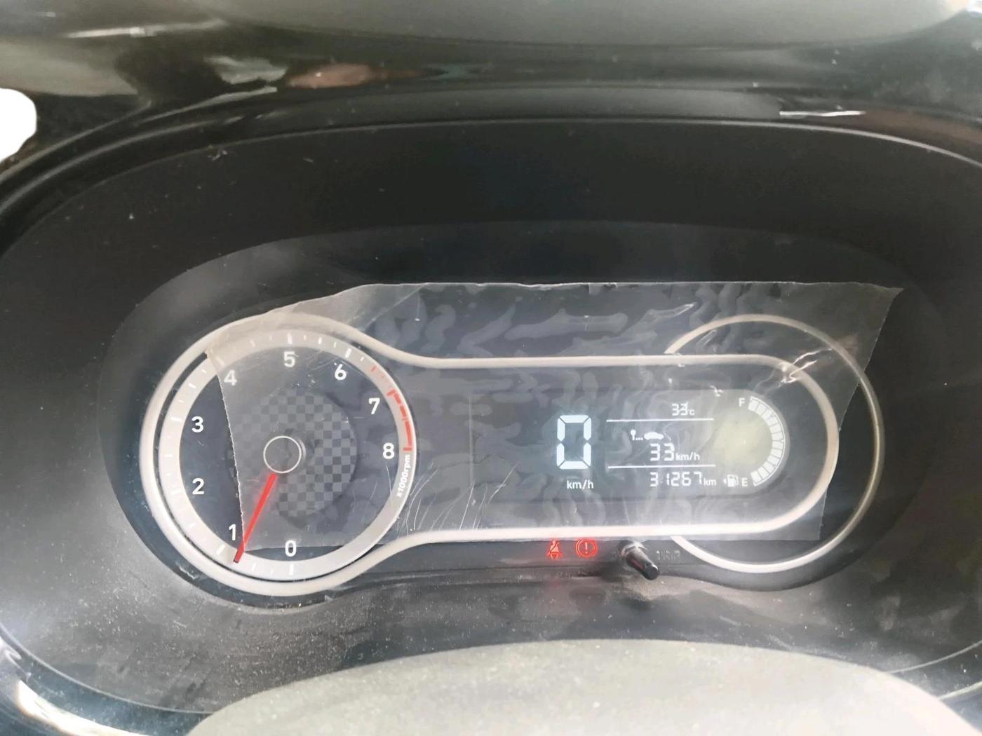 2022 Hyundai GRAND I10 NIOS SPORTZ 1.2 KAPPA VTVT, Petrol, Manual, 31,267 km, interior