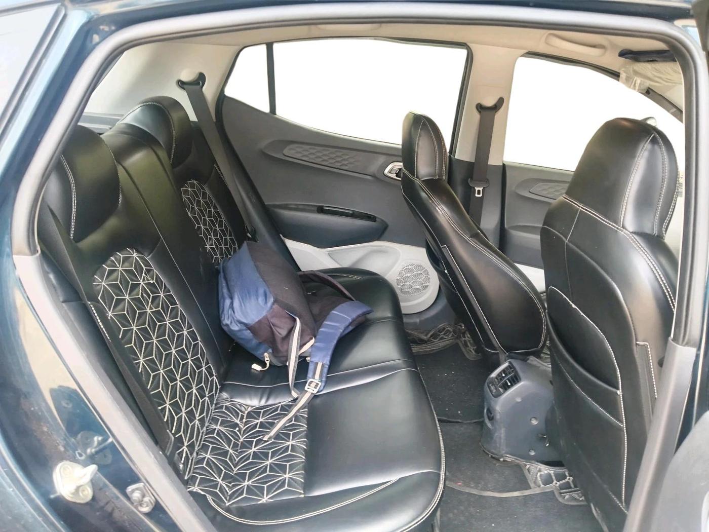 2022 Hyundai GRAND I10 NIOS SPORTZ 1.2 KAPPA VTVT, Petrol, Manual, 31,267 km, interior