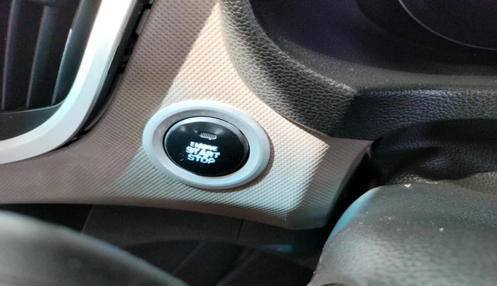 2015 Hyundai Creta SX PLUS 1.6 PETROL, Petrol, Manual, 66,807 km, interior