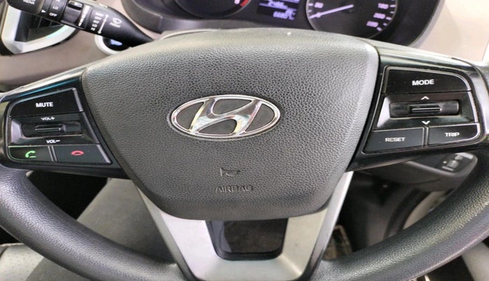 2015 Hyundai Creta SX PLUS 1.6 PETROL, Petrol, Manual, 66,807 km, interior