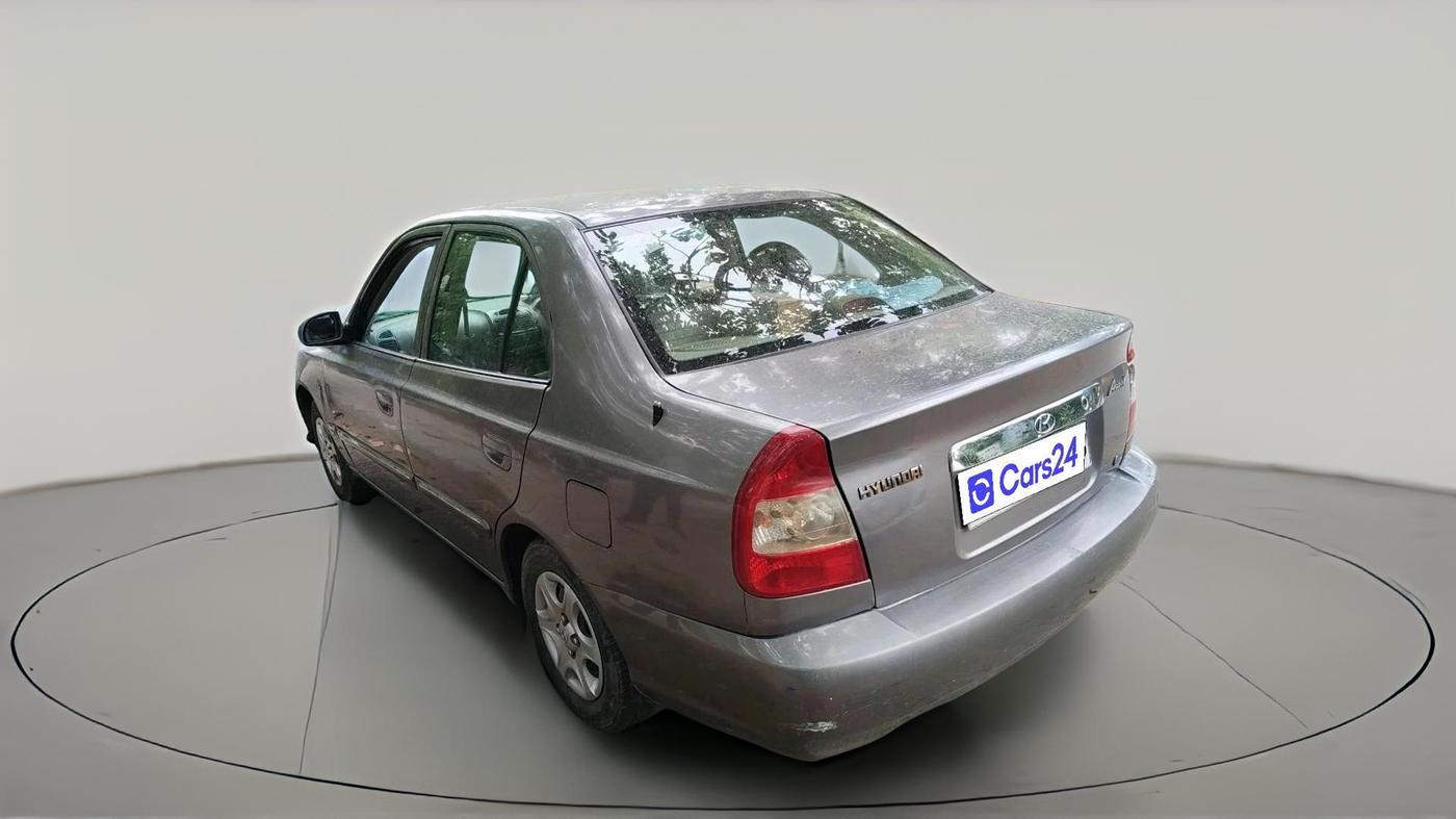 2013 Hyundai Accent EXECUTIVE, CNG, Manual, 1,94,071 km, exterior