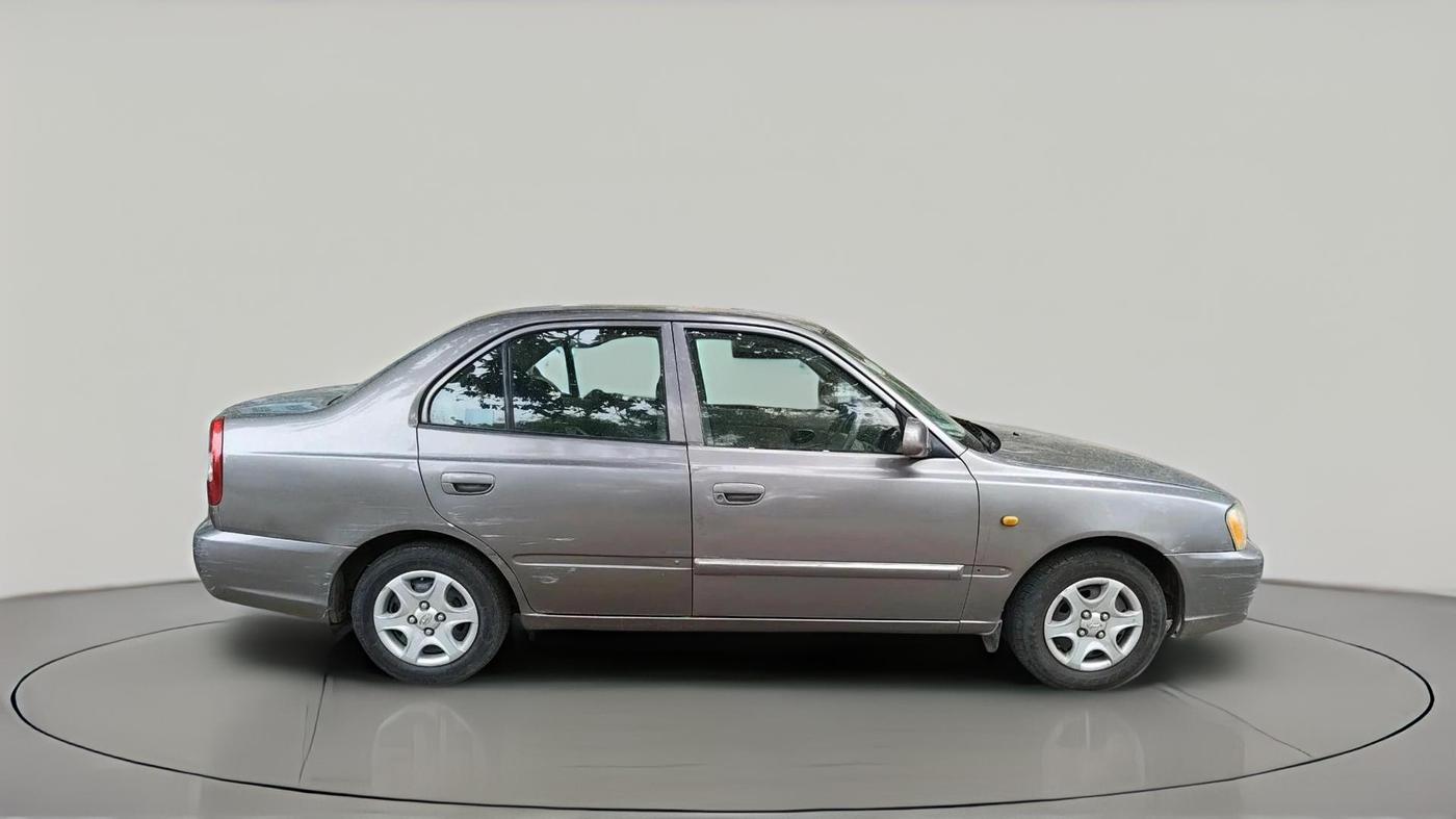 2013 Hyundai Accent EXECUTIVE, CNG, Manual, 1,94,071 km, exterior