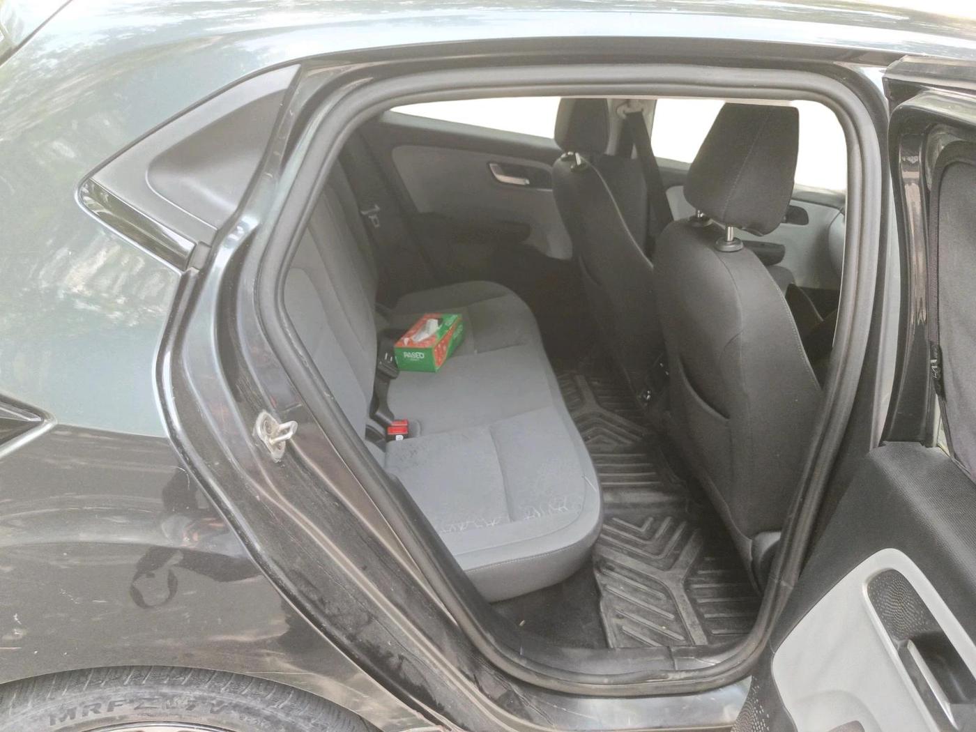 2021 Tata ALTROZ XZ PETROL, CNG, Manual, 62,309 km, interior