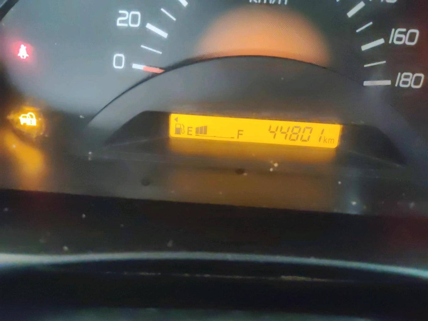 2013 Maruti Wagon R 1.0 LXI, Petrol, Manual, 44,801 km, interior