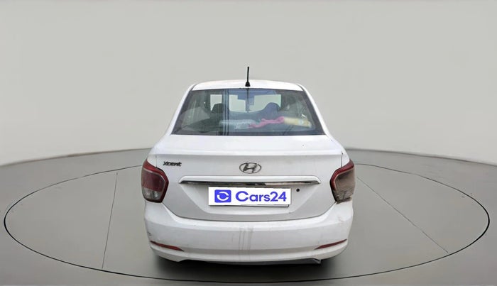 2017 Hyundai Xcent CRDI + ABS, Diesel, Manual, 1,22,864 km, exterior