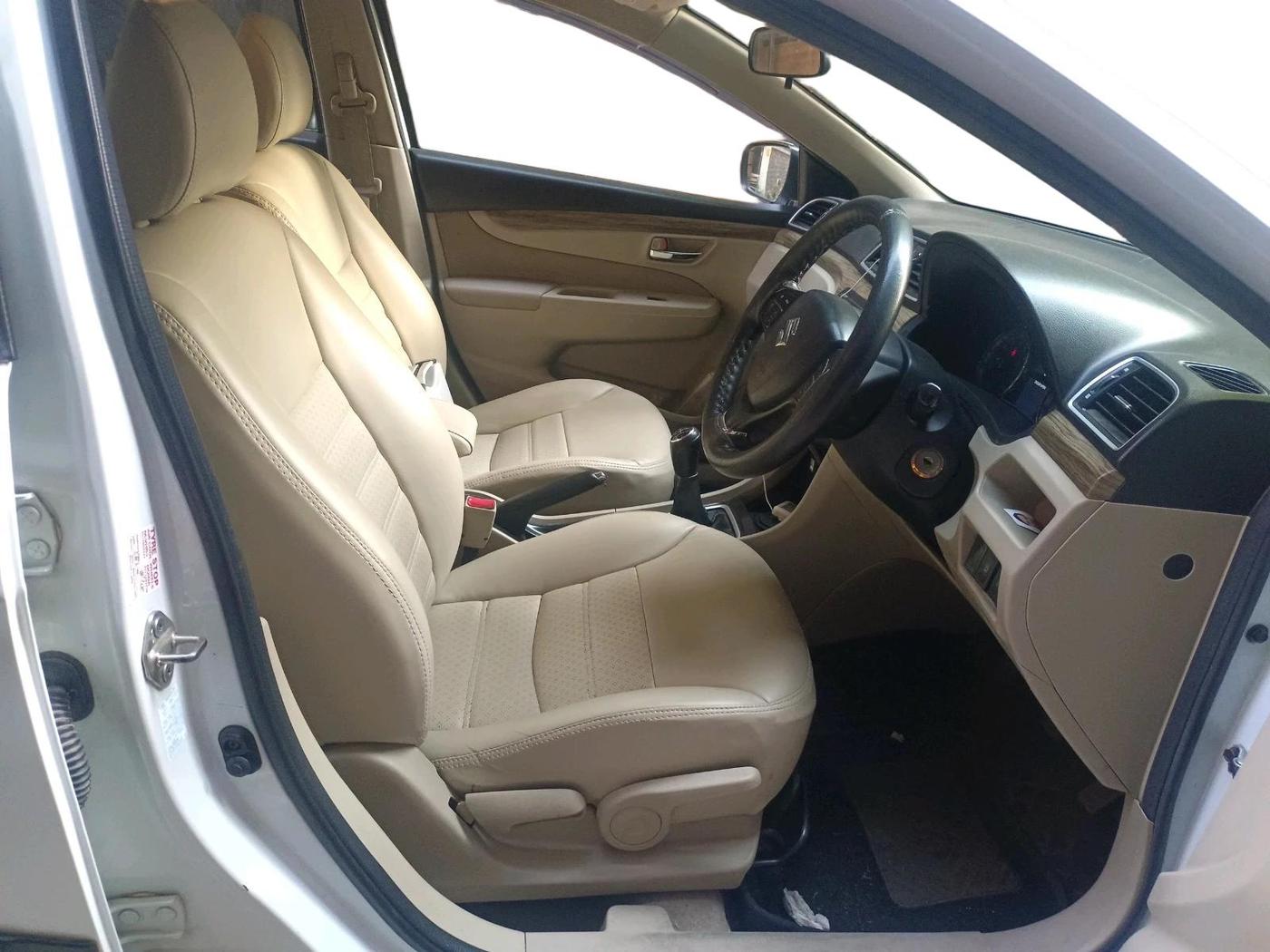 2019 Maruti Ciaz DELTA 1.5 SHVS MT PETROL, Petrol, Manual, 64,605 km, interior