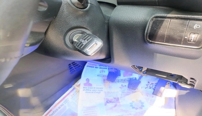 2022 KIA SONET HTK PLUS 1.2, Petrol, Manual, 48,260 km, interior