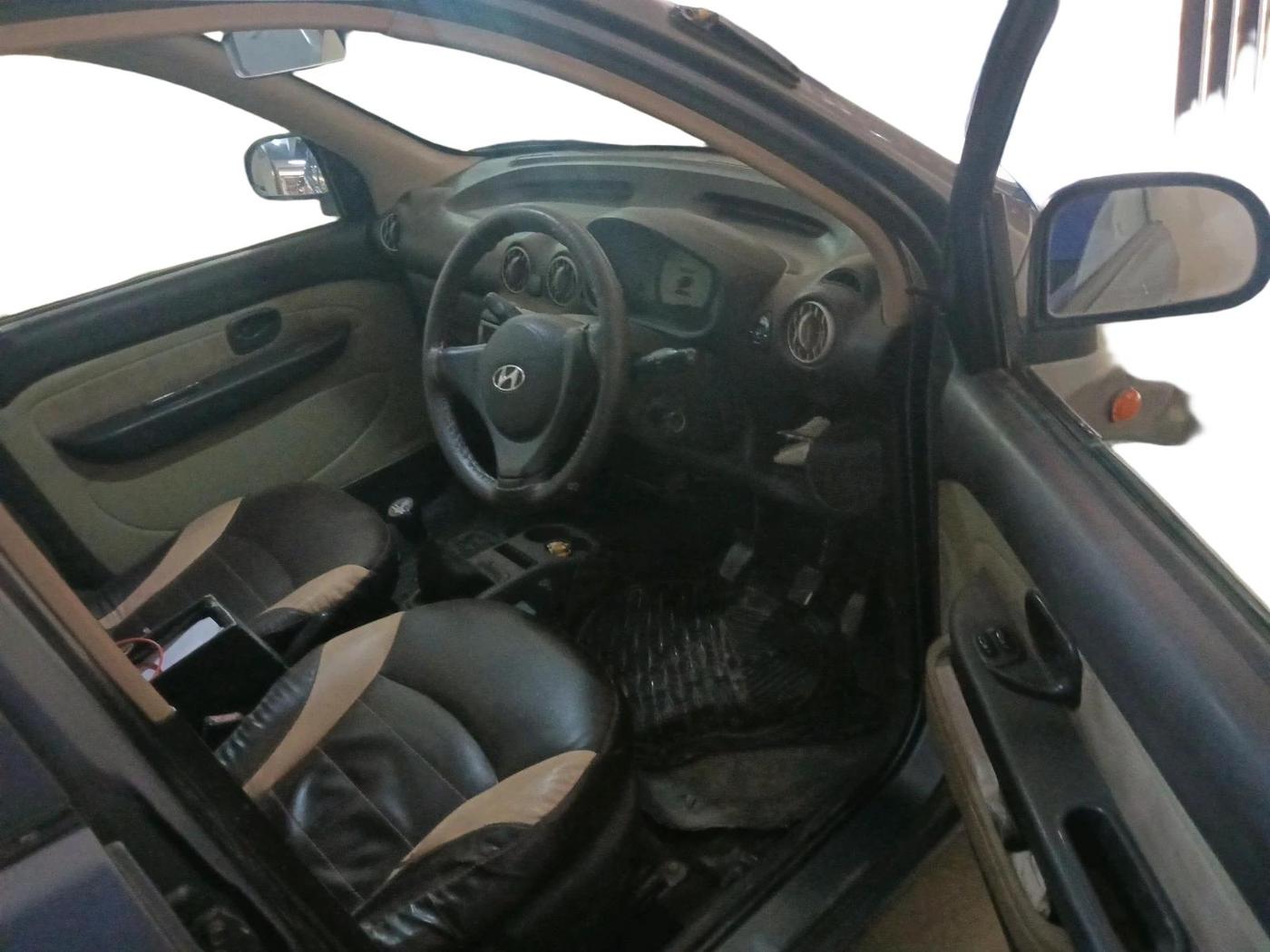 2011 Hyundai Santro Xing GLS, Petrol, Manual, 88,230 km, interior