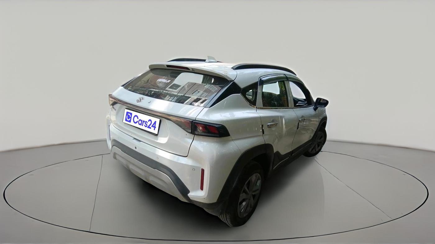 2024 Maruti FRONX SIGMA 1.2 MT, Petrol, Manual, 17,173 km, exterior