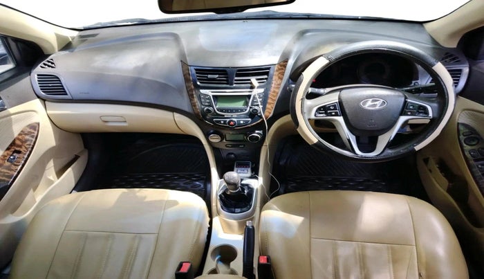 2011 Hyundai Verna FLUIDIC 1.6 VTVT SX, Petrol, Manual, 87,437 km, interior