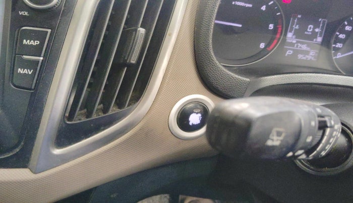 2017 Hyundai Creta SX PLUS AT 1.6 DIESEL, Diesel, Automatic, 95,294 km, interior