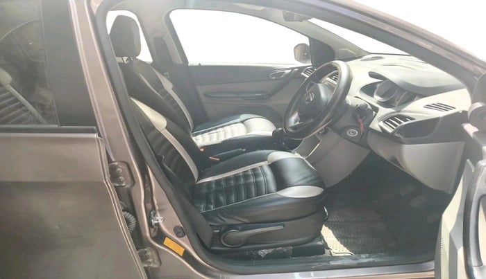 2016 Tata Tiago XZ PETROL, Petrol, Manual, 29,415 km, interior
