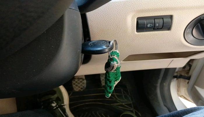 2011 Skoda Fabia ACTIVE 1.2 MPI, Petrol, Manual, 84,808 km, interior