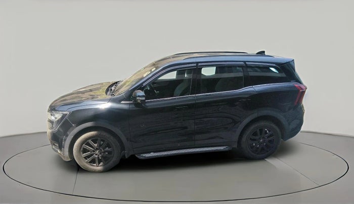 2024 Mahindra XUV700 AX 7 LUXURY P AT 7 STR, Petrol, Automatic, 37,902 km, exterior
